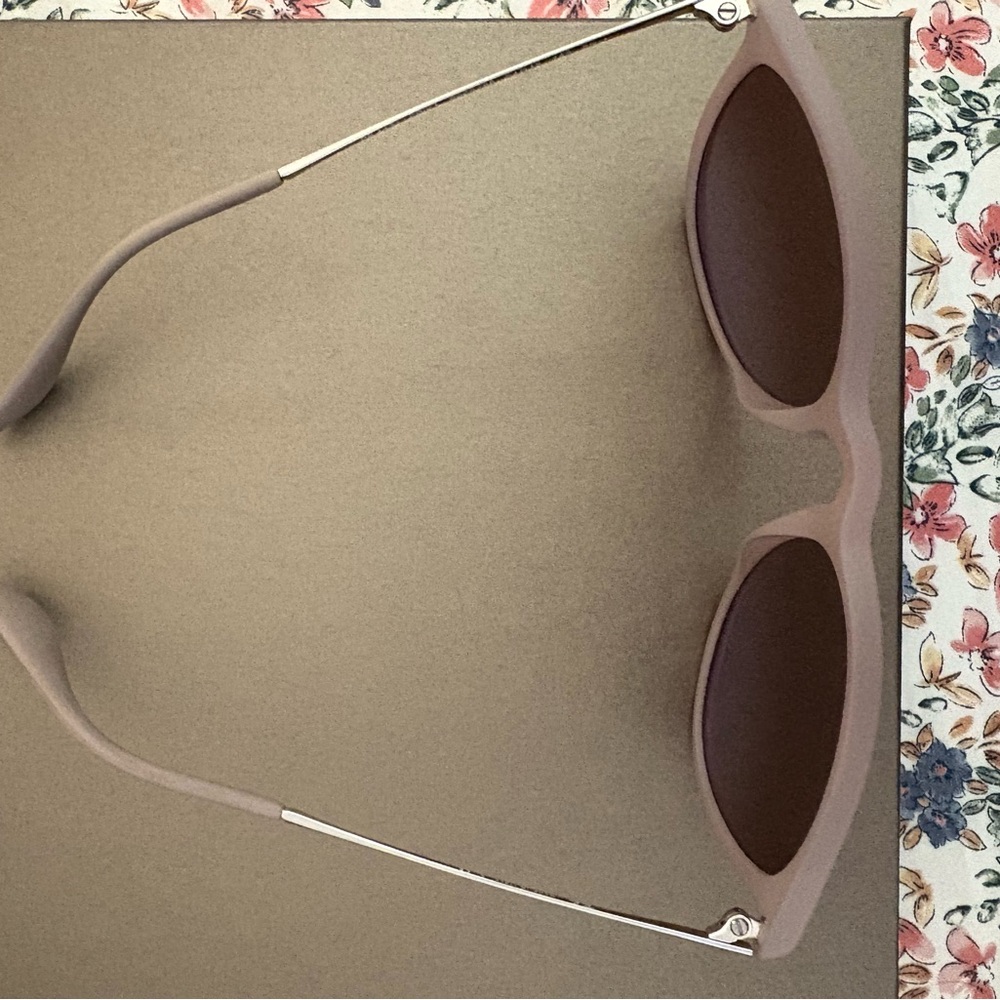 Ray-Ban Women's Brown Sunglasses - Picture 2 of 6